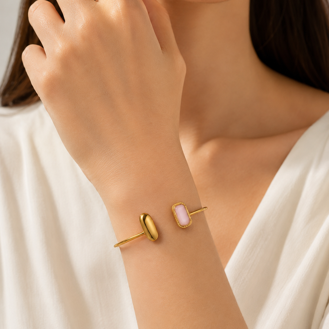 Comment superposer ses bracelets comme une pro