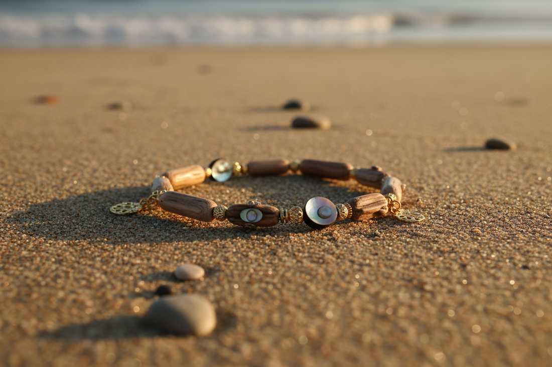 Quels bijoux peut-on garder à la plage, à la piscine ou en pleine chaleur ?