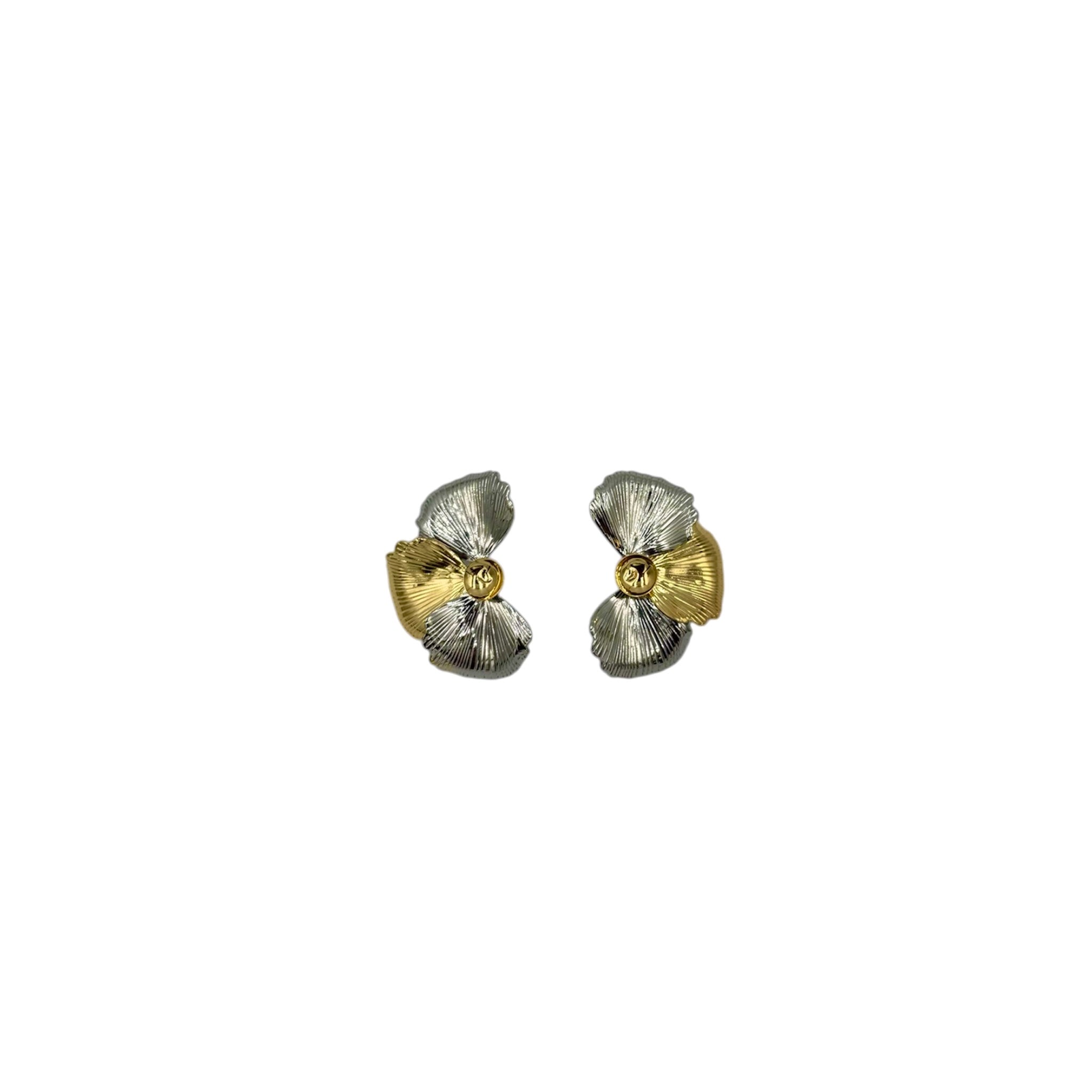 Boucles d’oreilles fleur fantaisie