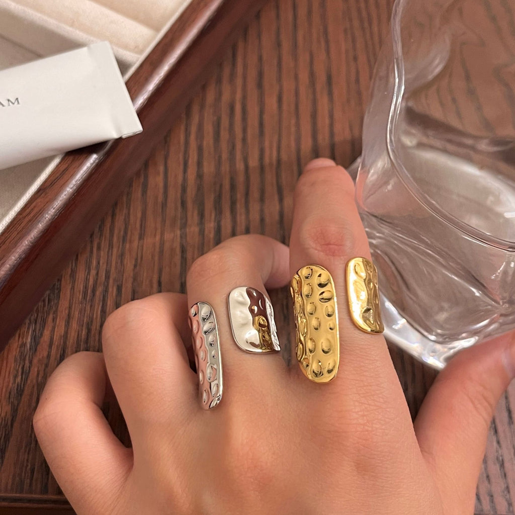 Bague martelée large en acier inoxydable