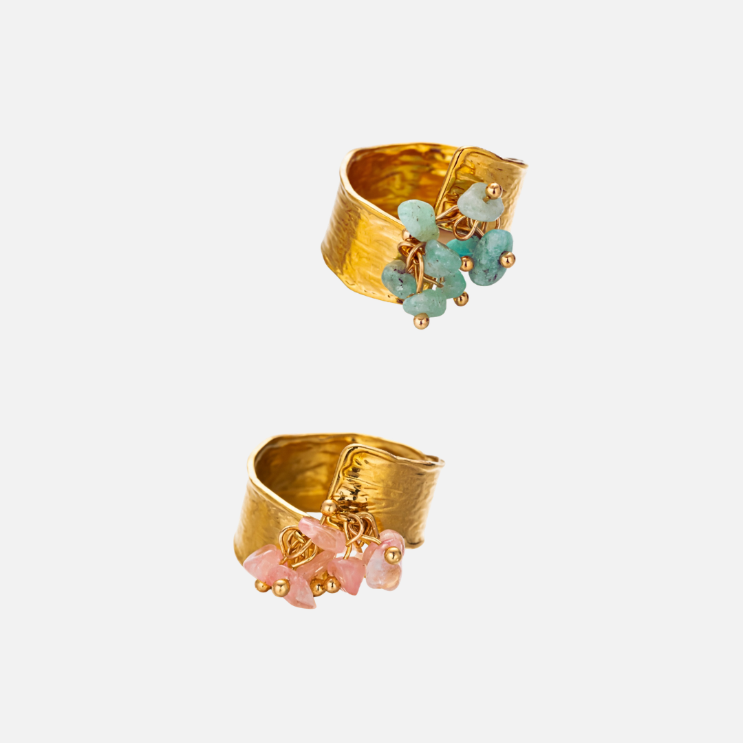 Bague ouverte martelée en acier inoxydable avec perles