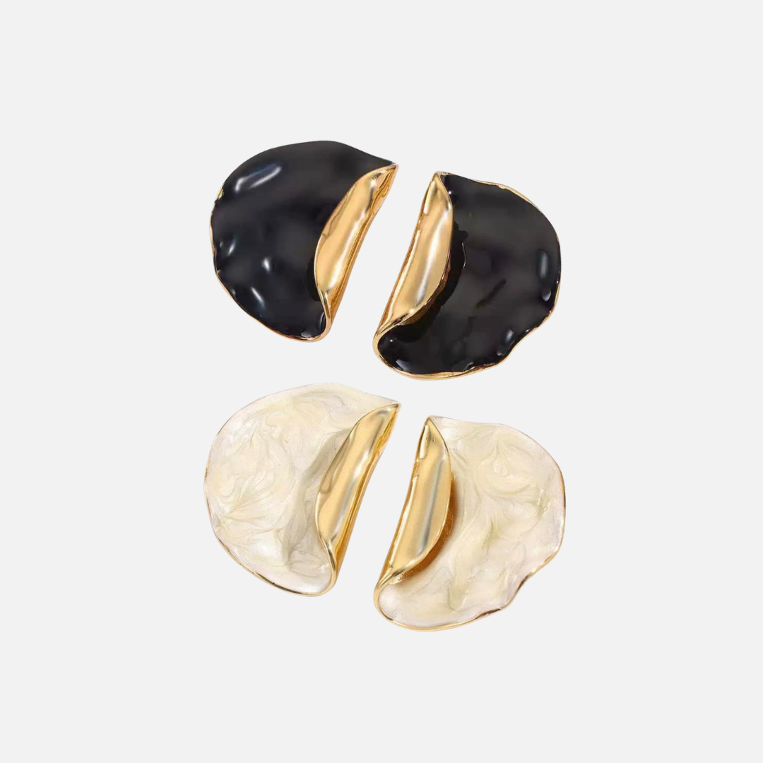 Boucles d’oreilles graphiques en acier inoxydable doré