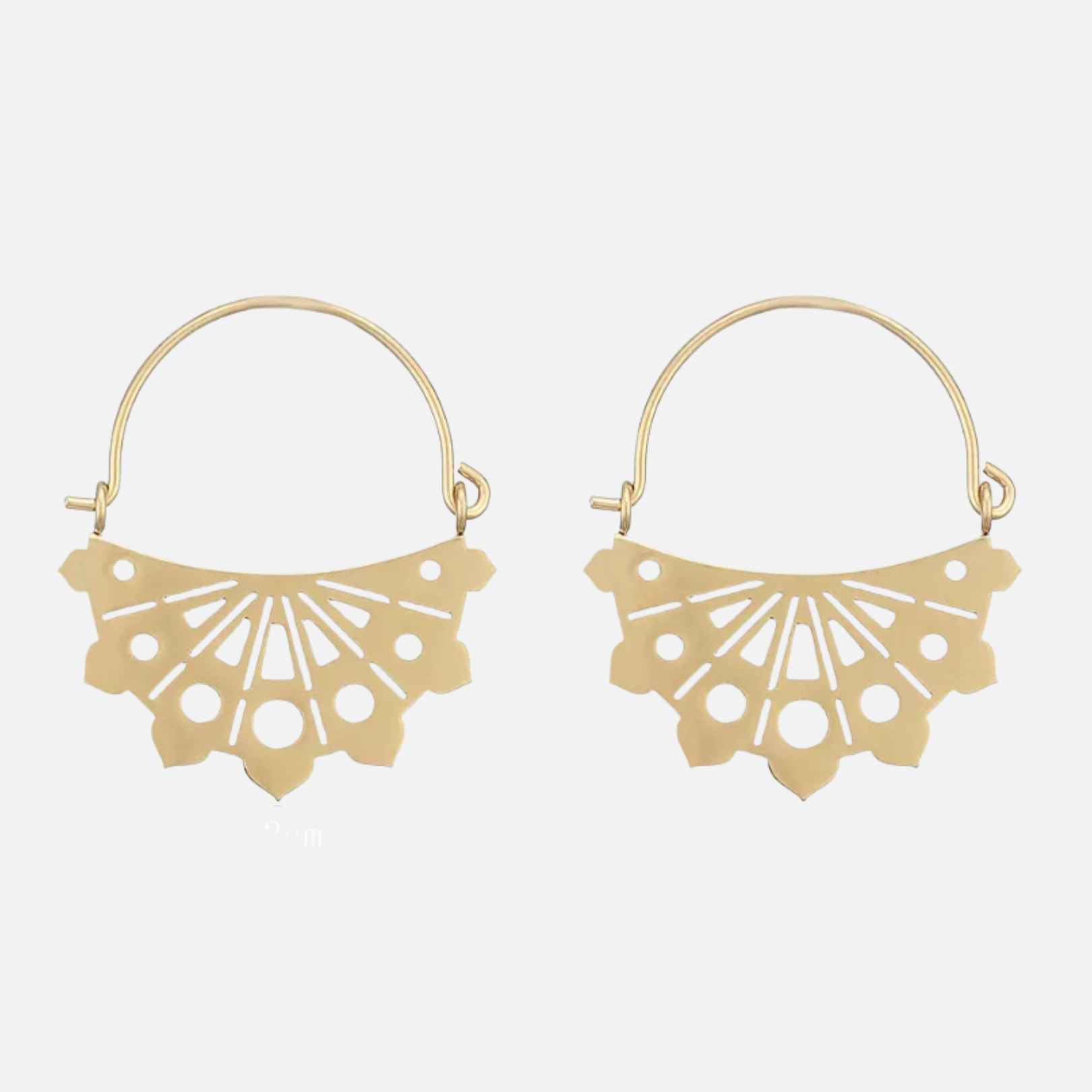 Créoles motif éventail ajouré en acier inoxydable