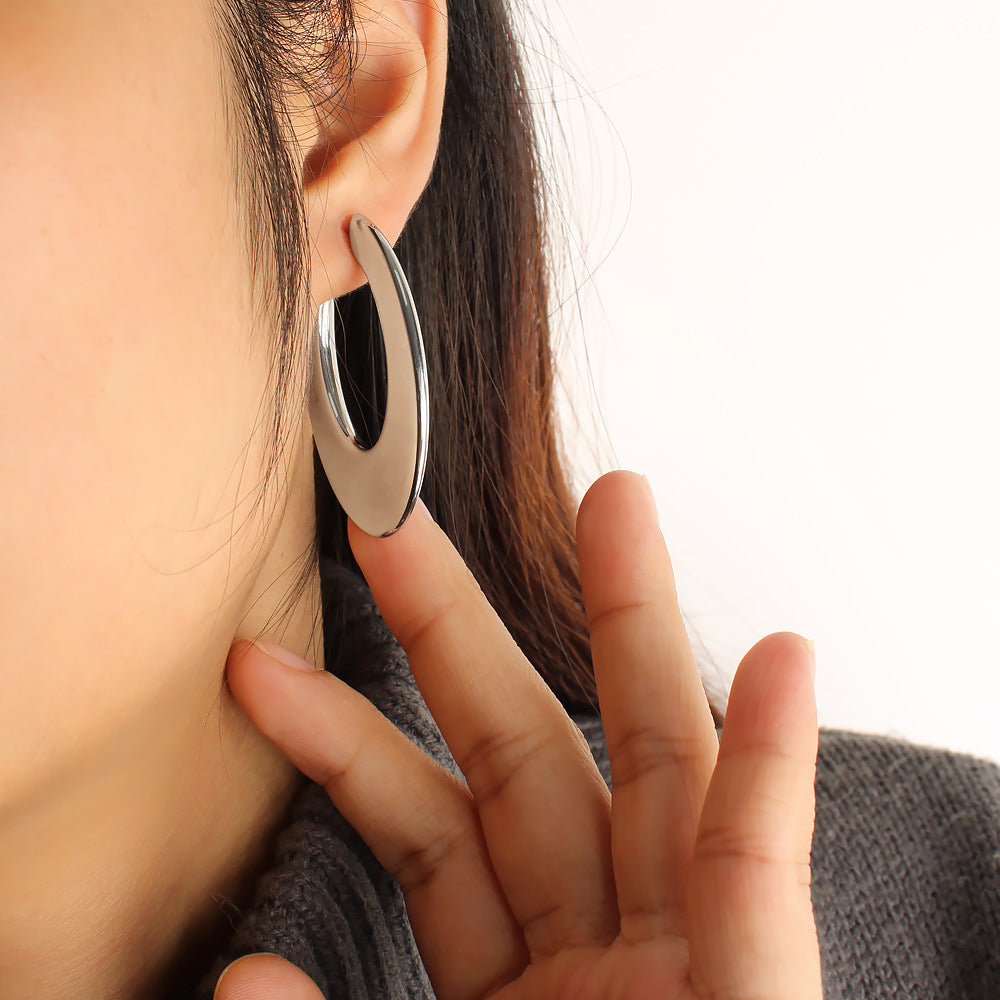 Boucle d'oreille créole allongée en acier inoxydable