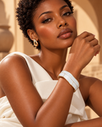 Bracelet jonc fantaisie blanc large en métal