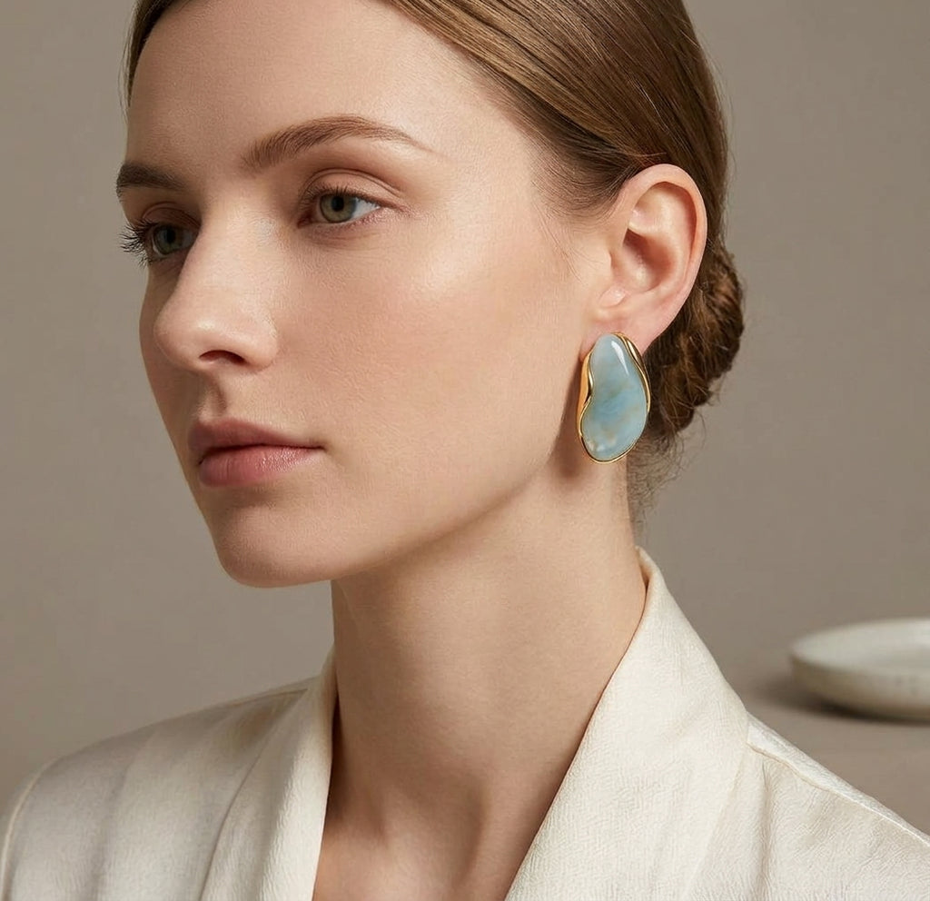Boucles d’oreilles femme effet pierre marbrée en acier inoxydable doré – 5 coloris
