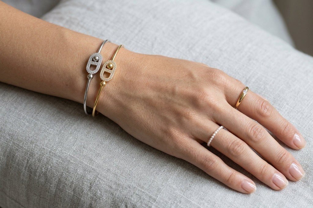 Bracelet jonc en acier inoxydable avec pierres