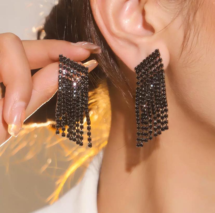 Boucles d’oreilles fantaisie franges scintillantes