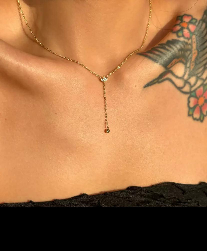 Collier pendentif goutte en acier inoxydable