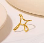 Bague sculpturale en acier inoxydable