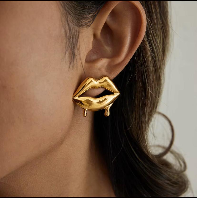 Boucles d’oreilles lèvres en acier inoxydable