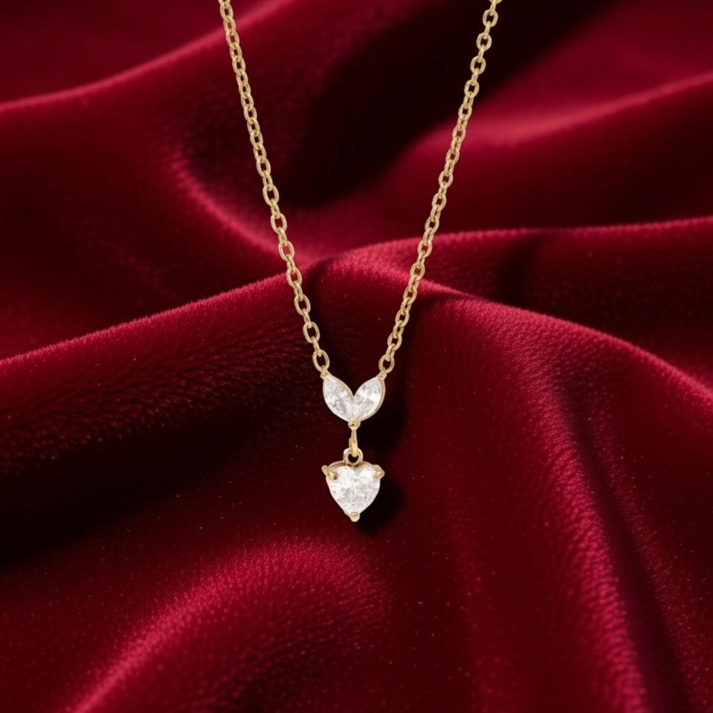 Collier cœur en acier inoxydable avec pendentif cristaux