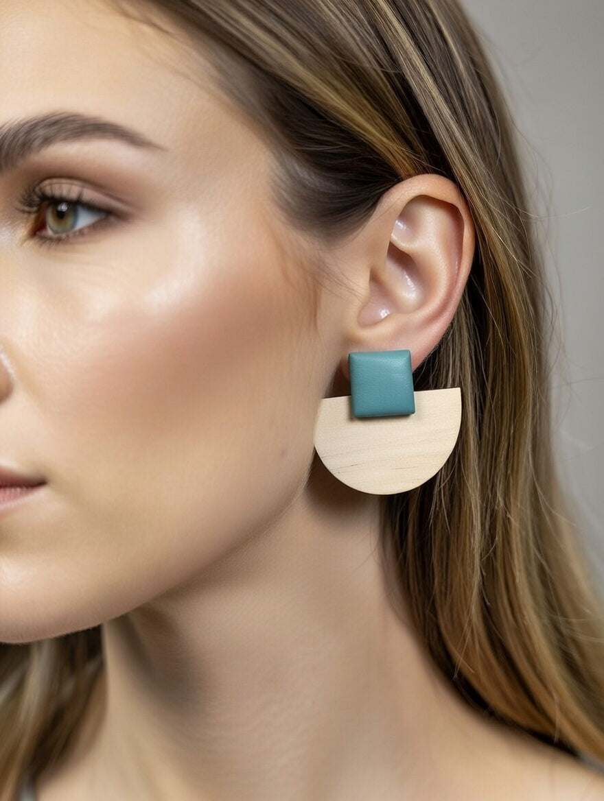 Boucles d'oreilles en bois demi-lune turquoise