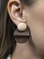 Boucles d’oreilles rondes en bois